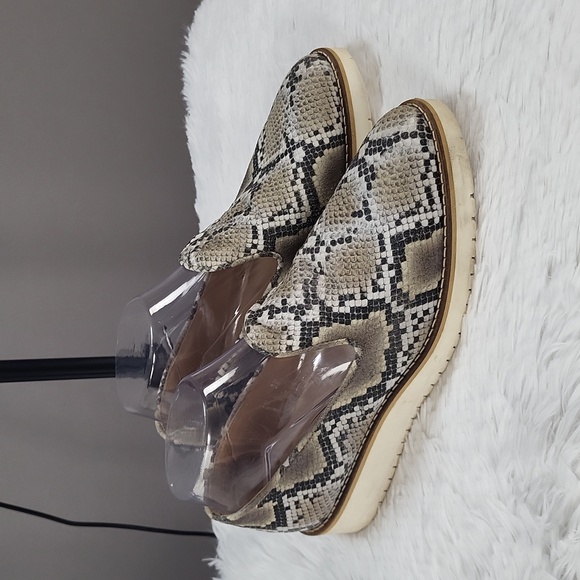 Avellini Made in Italy Snake Print Slip-on Loafers Women's Size US 7/ EUR 38 - Picture 1 of 10